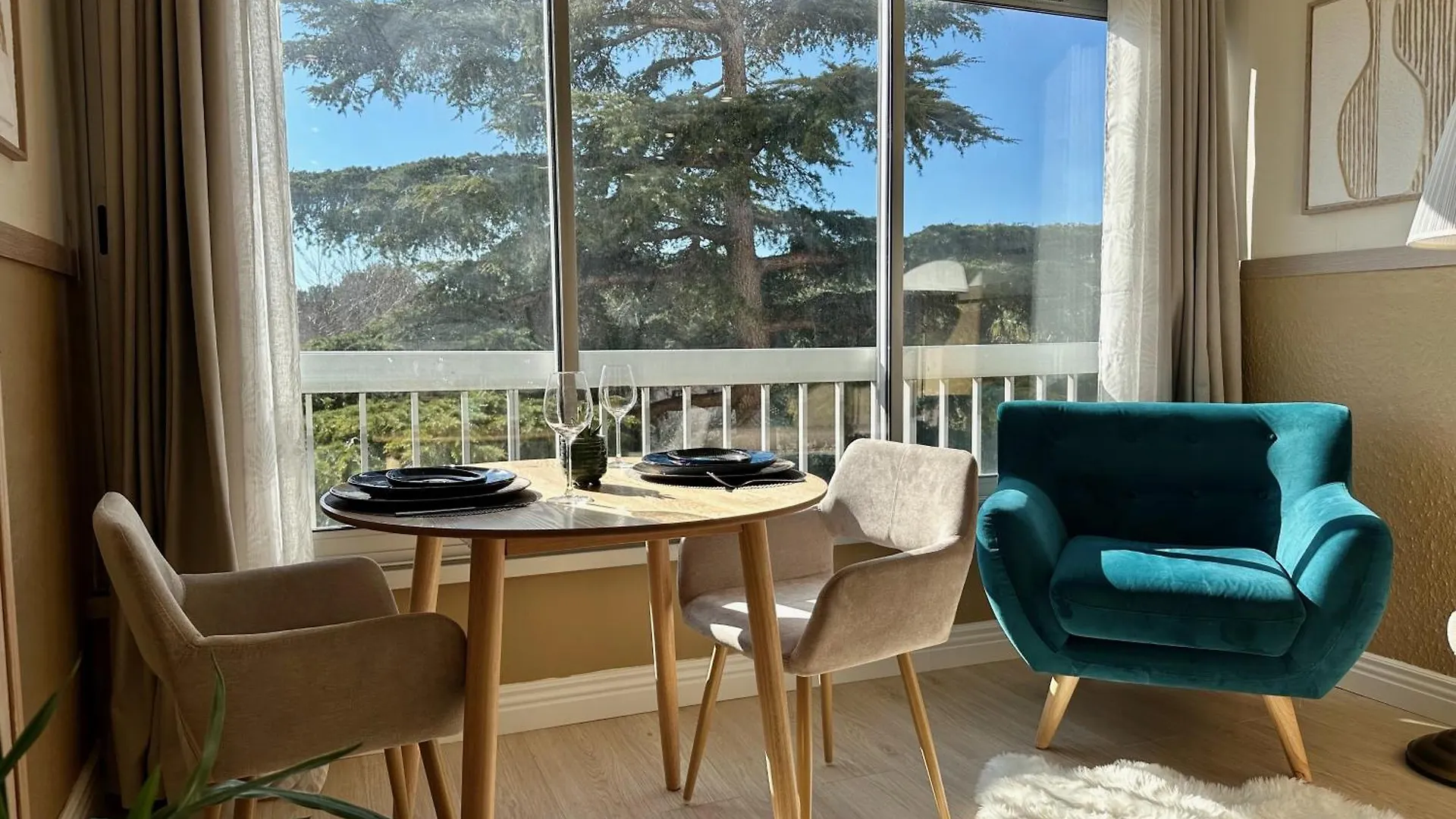 Apartment Charmant Studio Renove A 3 Min De La Plage Saint-Mandrier-sur-Mer