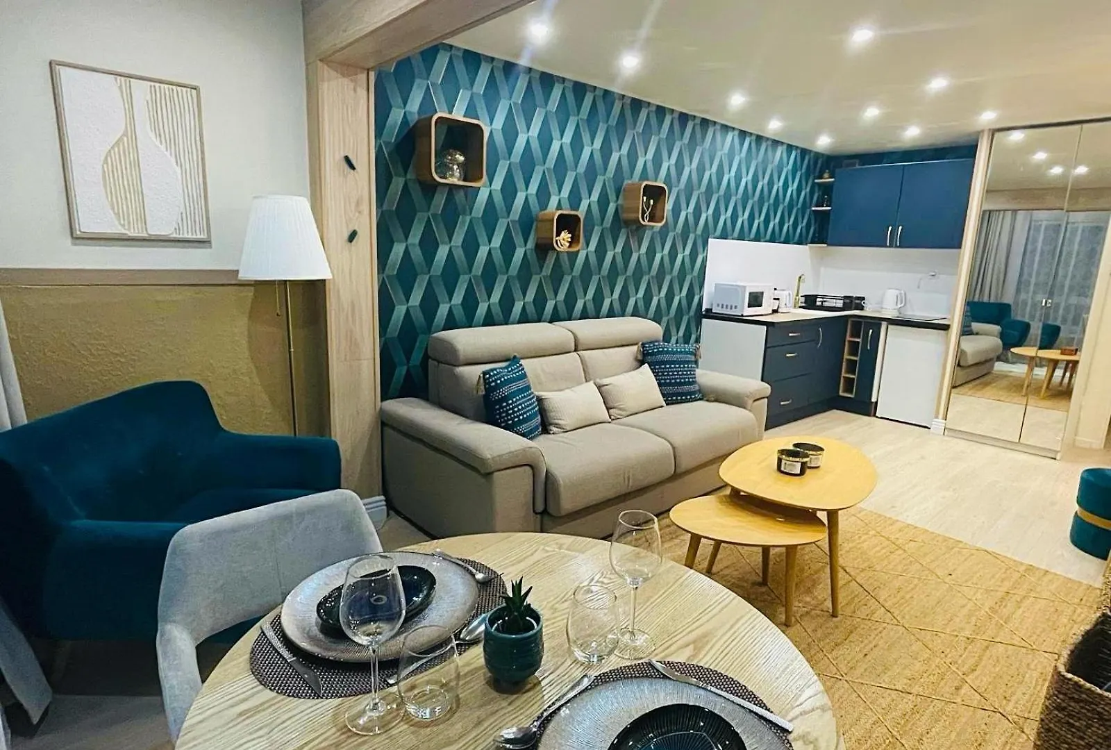 Charmant Studio Renove A 3 Min De La Plage 생 망드리에 쉬르 메르 프랑스
