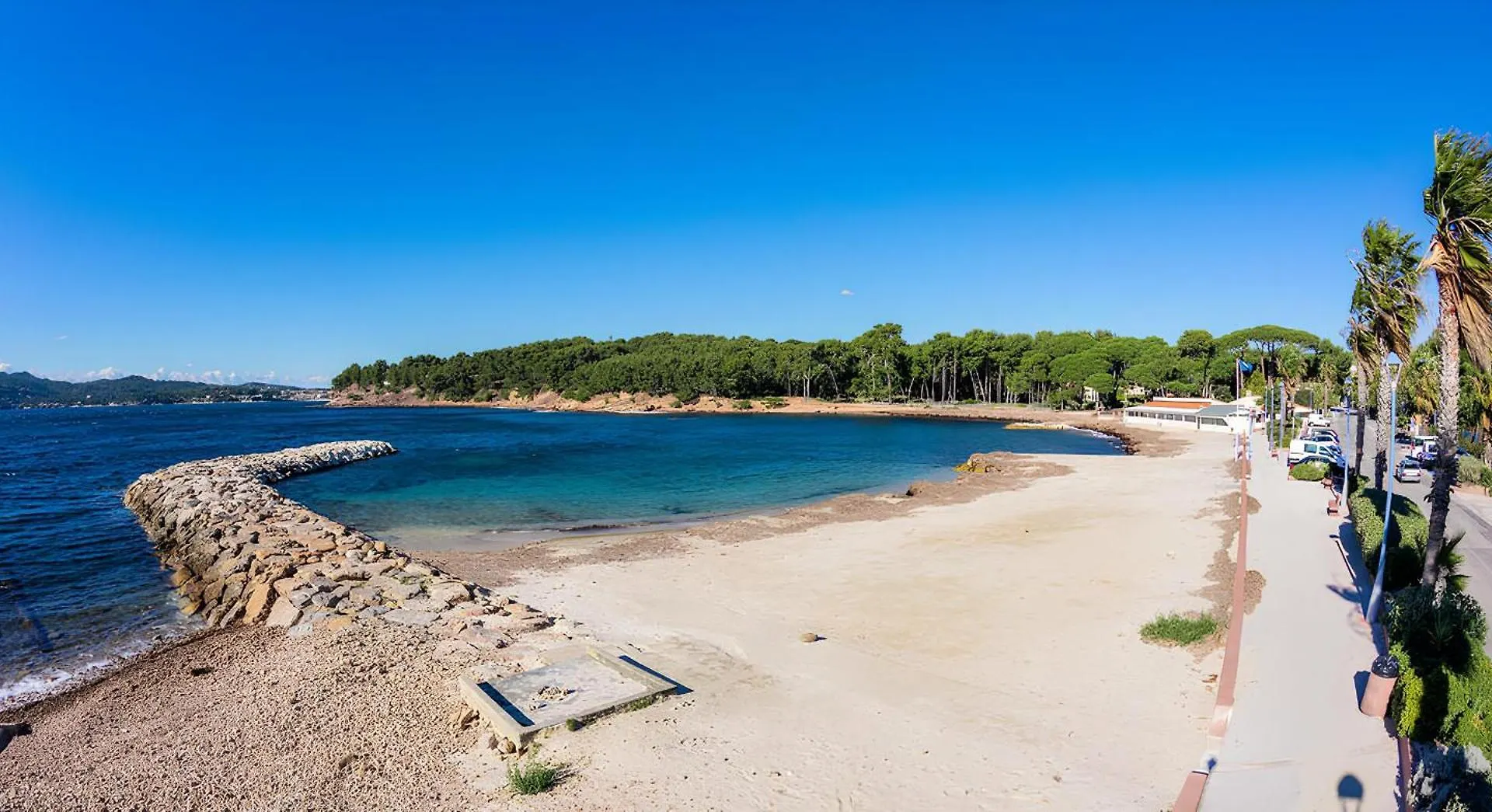 Apartment Charmant Studio Renove A 3 Min De La Plage Saint-Mandrier-sur-Mer